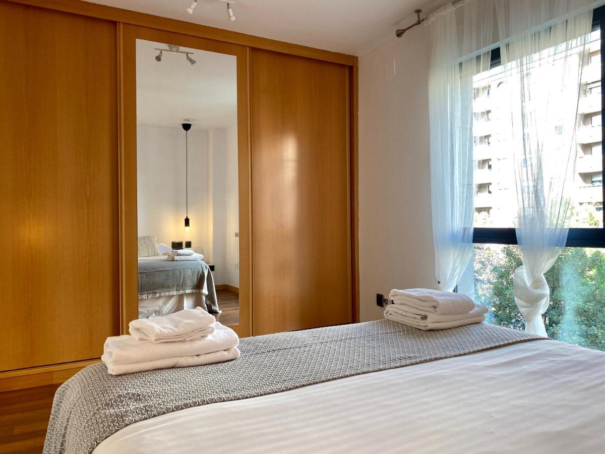 Apartamento Housingleón - Centro con dos plazas de garaje Exterior foto
