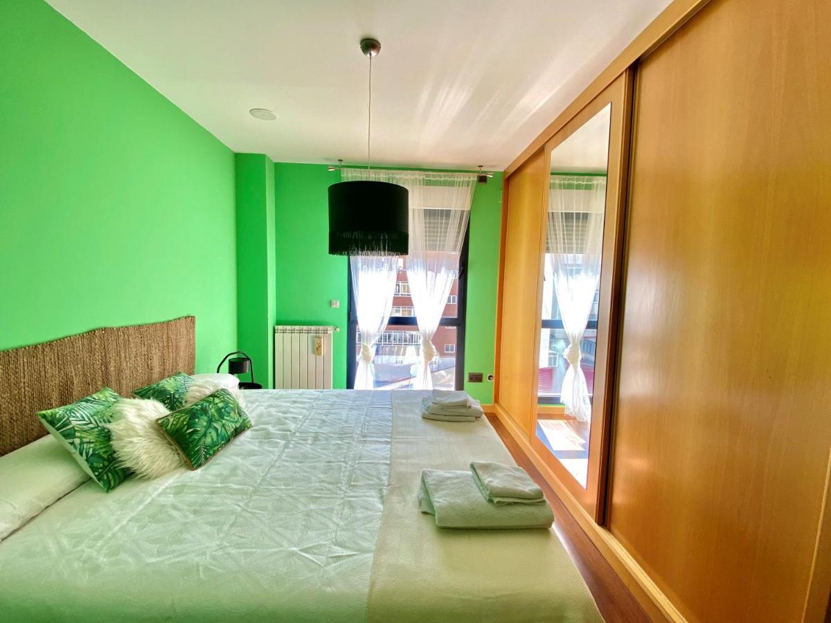 Apartamento Housingleón - Centro con dos plazas de garaje Exterior foto